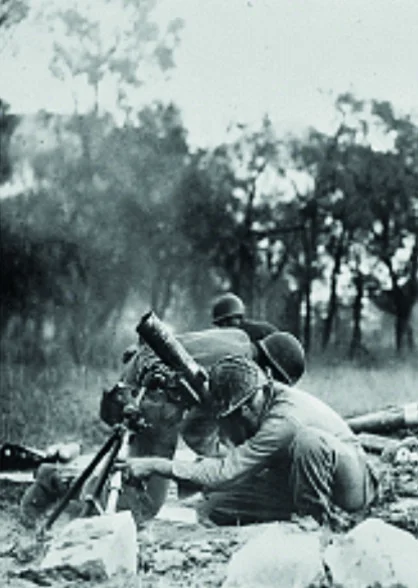 Juin 1944. Tirs au mortier.